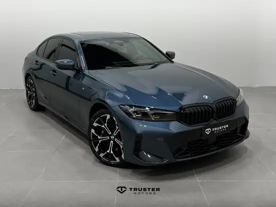 BMW-330e-2025
