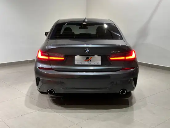 BMW-330i-2.0 16V TURBO GASOLINA M SPORT AUTOMÁTICO BMW-330i-2019