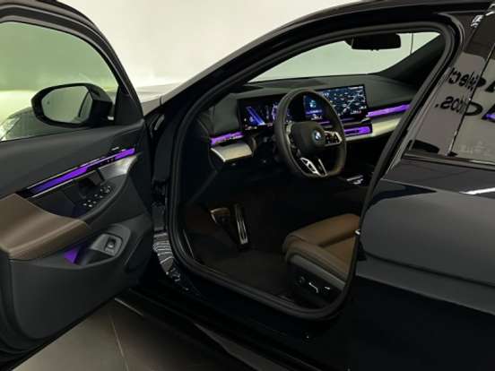 BMW-530e-2.0 TWINPOWER PHEV M SPORT AUTOMÁTICO BMW-530e-2025
