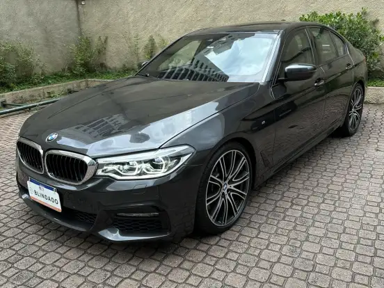 BMW-540i-3.0 24V TURBO GASOLINA M SPORT AUTOMÁTICO BMW-540i-2018