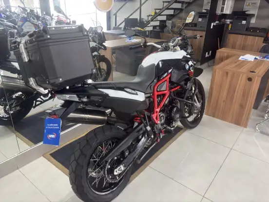BMW-F 800 GS BMW-F 800 GS-2015