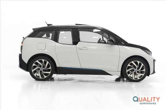 BMW-i3-2022