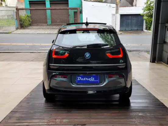 BMW-i3-ELÉTRICO eDRIVE BEV FULL AUTOMÁTICO BMW-i3-2022