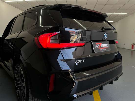 BMW-iX1-ELÉTRICO XDRIVE30 M SPORT BMW-iX1-2024