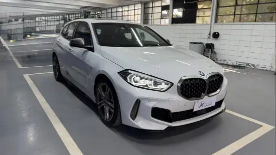 BMW-M 135i-2020