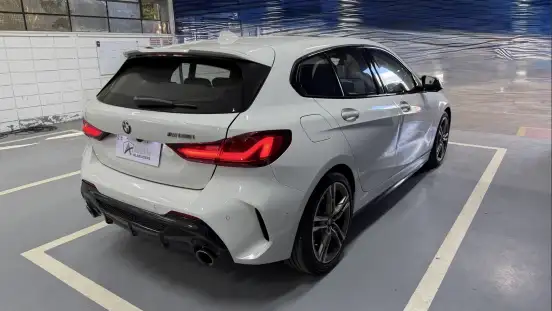BMW-M 135i-2.0 16V TURBO GASOLINA XDRIVE AUTOMÁTICO BMW-M 135i-2020