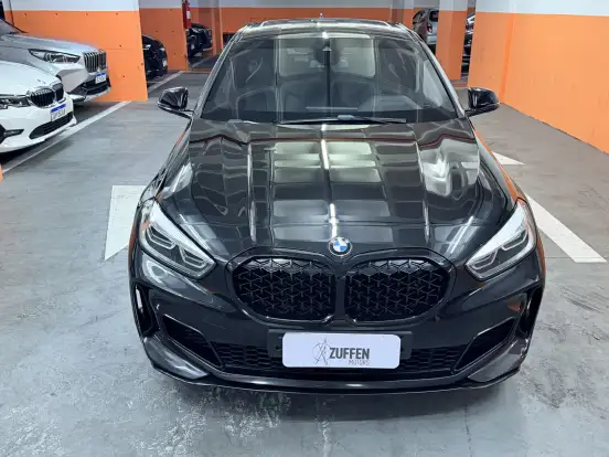 BMW-M 135i-2.0 16V TURBO GASOLINA XDRIVE DARK EDITION AUTOMÁTICO BMW-M 135i-2021