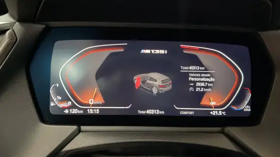 BMW-M 135i-2021