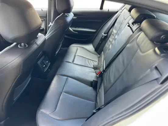BMW-M 135i-3.0 24V TURBO GASOLINA 4P AUTOMÁTICO BMW-M 135i-2014