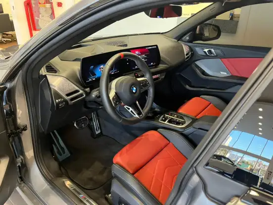 BMW-M 235i-2025