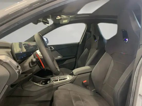 BMW-M 235i-2026