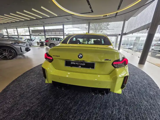 BMW-M2-2027