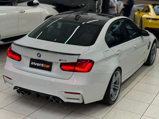 BMW-M3-3.0 I6 GASOLINA SEDAN AUTOMÁTICO BMW-M3-2015