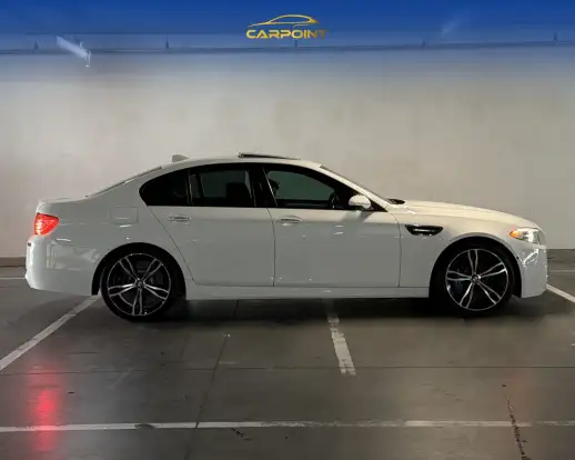 BMW-M5-4.4 V8 32V GASOLINA 4P AUTOMÁTICO BMW-M5-2013
