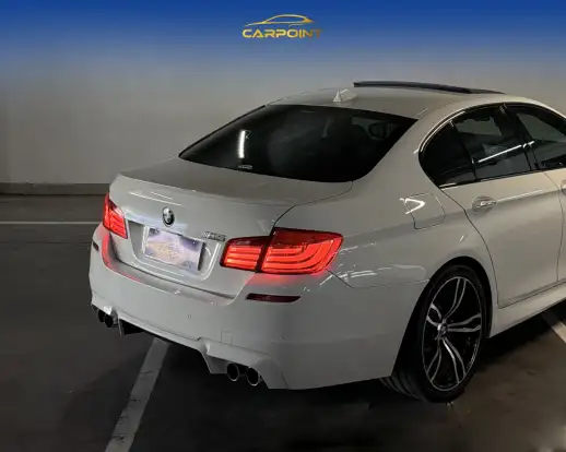 BMW-M5-4.4 V8 32V GASOLINA 4P AUTOMÁTICO BMW-M5-2013