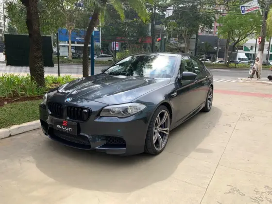 BMW M5 4.4 V8 32V GASOLINA 4P AUTOMÁTICO