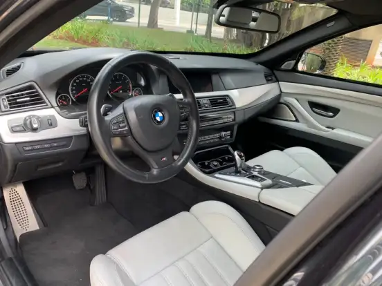 BMW-M5-4.4 V8 32V GASOLINA 4P AUTOMÁTICO BMW-M5-2013