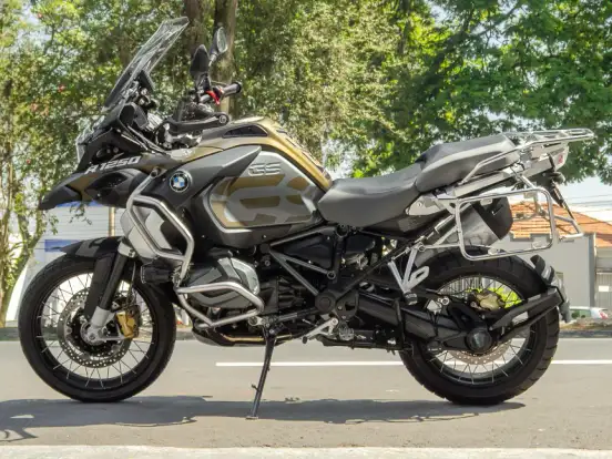 BMW-R 1250 GS ADVENTURE PREMIUM + EXCLUSIVE BMW-R 1250 GS ADVENTURE PREMIUM + EXCLUSIVE-2020
