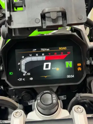BMW-R 1250 GS ADVENTURE PREMIUM RALLYE-2024