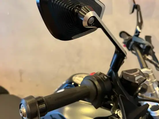 BMW-R 1250 GS PREMIUM TRIPLE BLACK BMW-R 1250 GS PREMIUM TRIPLE BLACK-2023