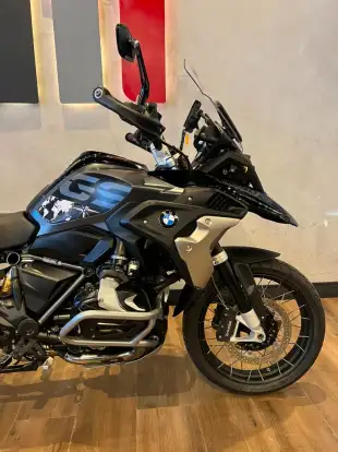 BMW-R 1250 GS PREMIUM TRIPLE BLACK-2023