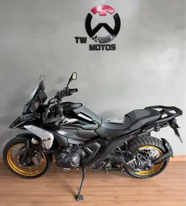 BMW-R 1300 GS TRIPLE BLACK-2024