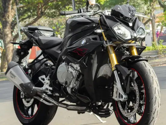 BMW-S 1000 R BMW-S 1000 R-2021