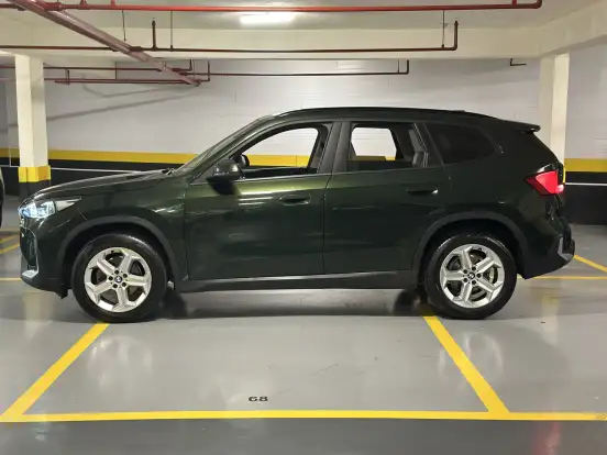 BMW-X1-2022
