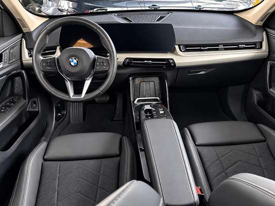 BMW-X1-1.5 12V TURBO GASOLINA SDRIVE18I GP STEPTRONIC BMW-X1-2024