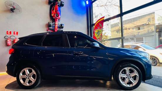 BMW-X1-2023