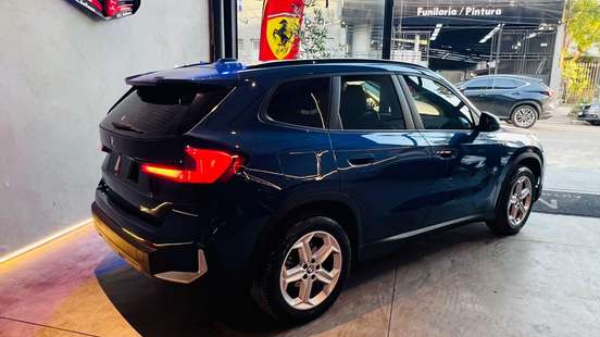 BMW-X1-2023