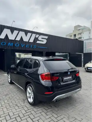 BMW-X1-2015