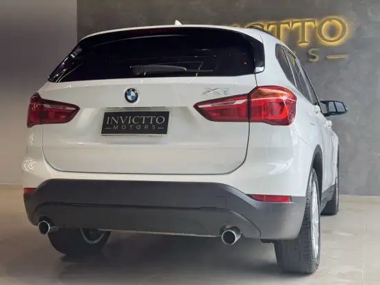 BMW-X1-2.0 16V TURBO ACTIVEFLEX SDRIVE20I 4P AUTOMÁTICO BMW-X1-2016