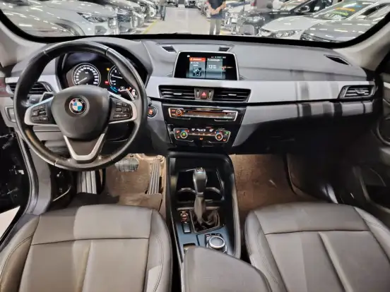 BMW-X1-2.0 16V TURBO ACTIVEFLEX SDRIVE20I 4P AUTOMÁTICO BMW-X1-2018
