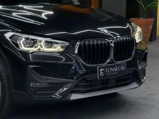 BMW-X1-2021