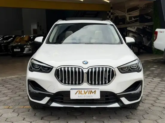 BMW-X1-2021