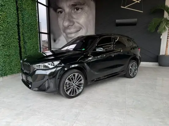 BMW-X1-2025