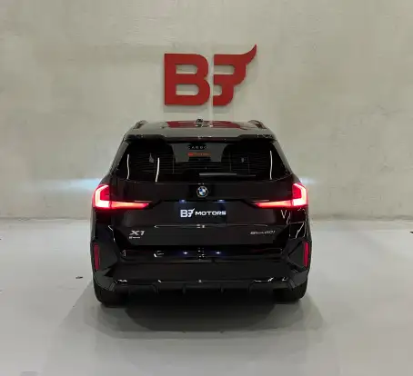BMW-X1-2023