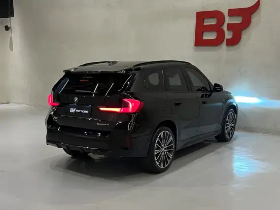BMW-X1-2.0 16V TURBO GASOLINA SDRIVE20I M SPORT STEPTRONIC BMW-X1-2023