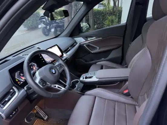 BMW-X1-2024
