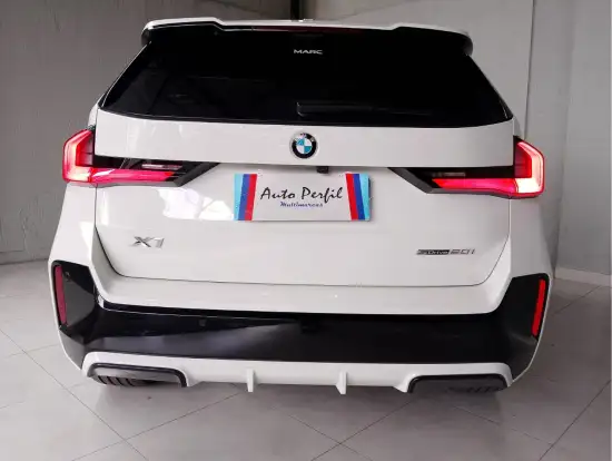 BMW-X1-2023