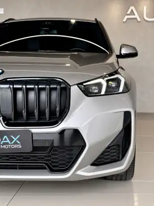 BMW-X1-2023