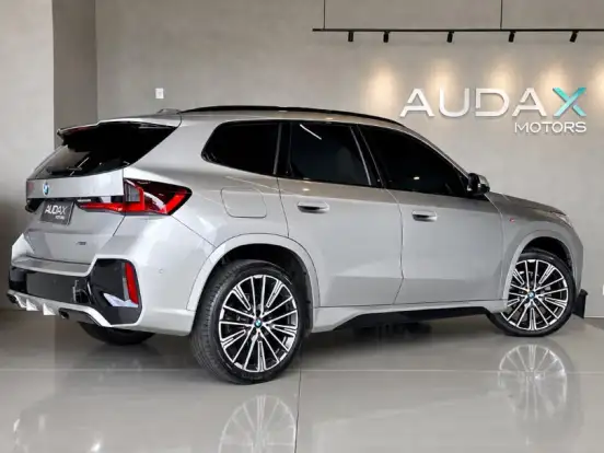 BMW-X1-2.0 16V TURBO GASOLINA SDRIVE20I M SPORT STEPTRONIC BMW-X1-2023