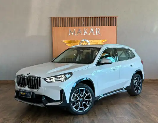 BMW-X1-2022