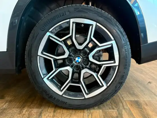 BMW-X1-2.0 16V TURBO GASOLINA SDRIVE20I X-LINE STEPTRONIC BMW-X1-2022