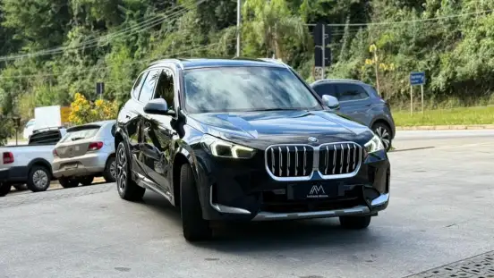 BMW-X1-2022