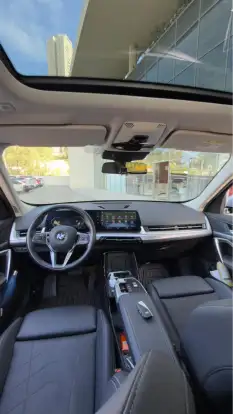 BMW-X1-2022