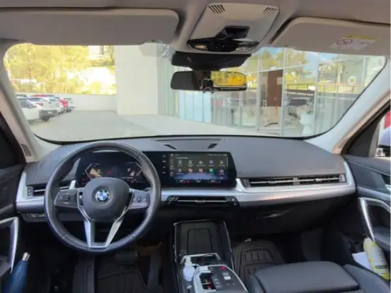 BMW-X1-2.0 16V TURBO GASOLINA SDRIVE20I X-LINE STEPTRONIC BMW-X1-2022