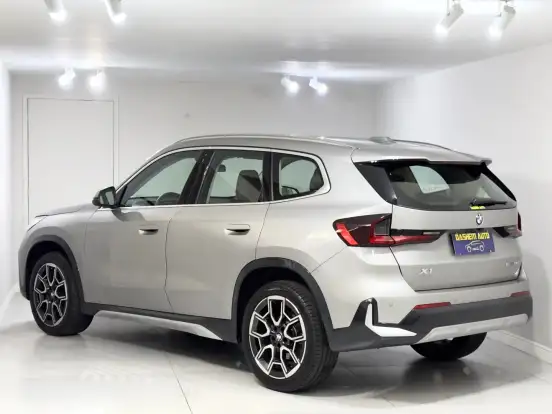 BMW-X1-2.0 16V TURBO GASOLINA SDRIVE20I X-LINE STEPTRONIC BMW-X1-2025