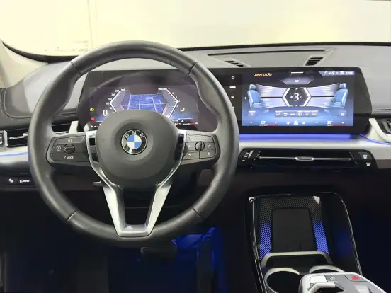 BMW-X1-2025